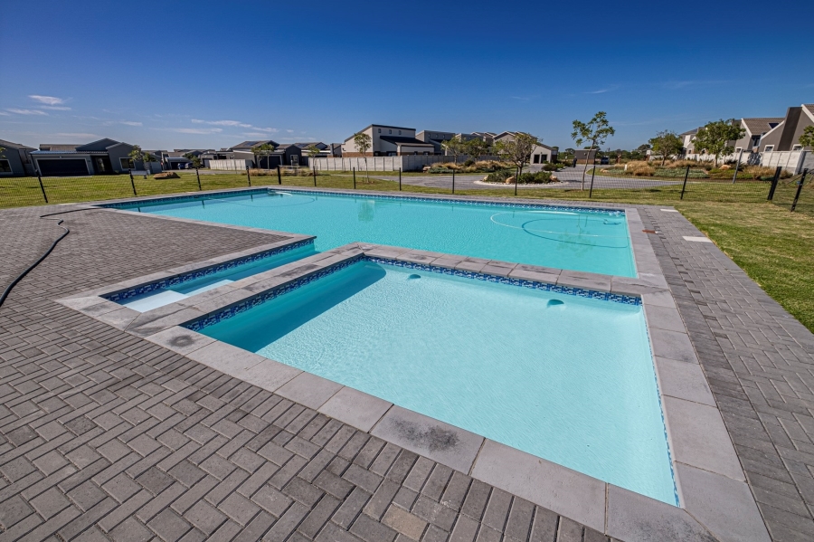 4 Bedroom Property for Sale in Westbrook Eastern Cape